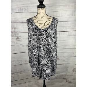 Catherines Tank Top Womens 2X 22/24W Scoop Neck Sleeveless Geometric Black White